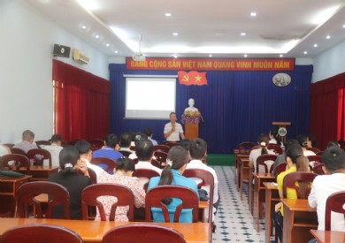 VIỆN QUẢN LÝ VÀ PHÁT TRIỂN NĂNG LỰC TỔ CHỨC KHÓA ĐÀO TẠO KỸ NĂNG GIAO TIẾP, ỨNG XỬ CHO NHÂN VIÊN TẠI TRƯỜNG ĐẠI HỌC NHA TRANG